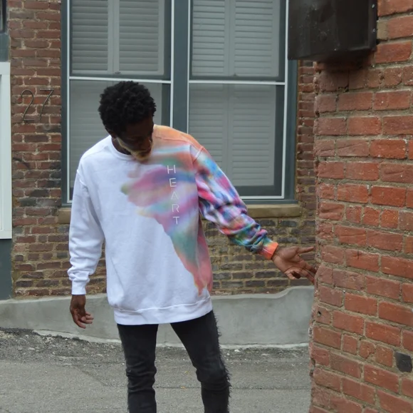 Heart/Soul Apparel Cold 🥶 Shoulder Sweatshirt - Picture 15 of 16